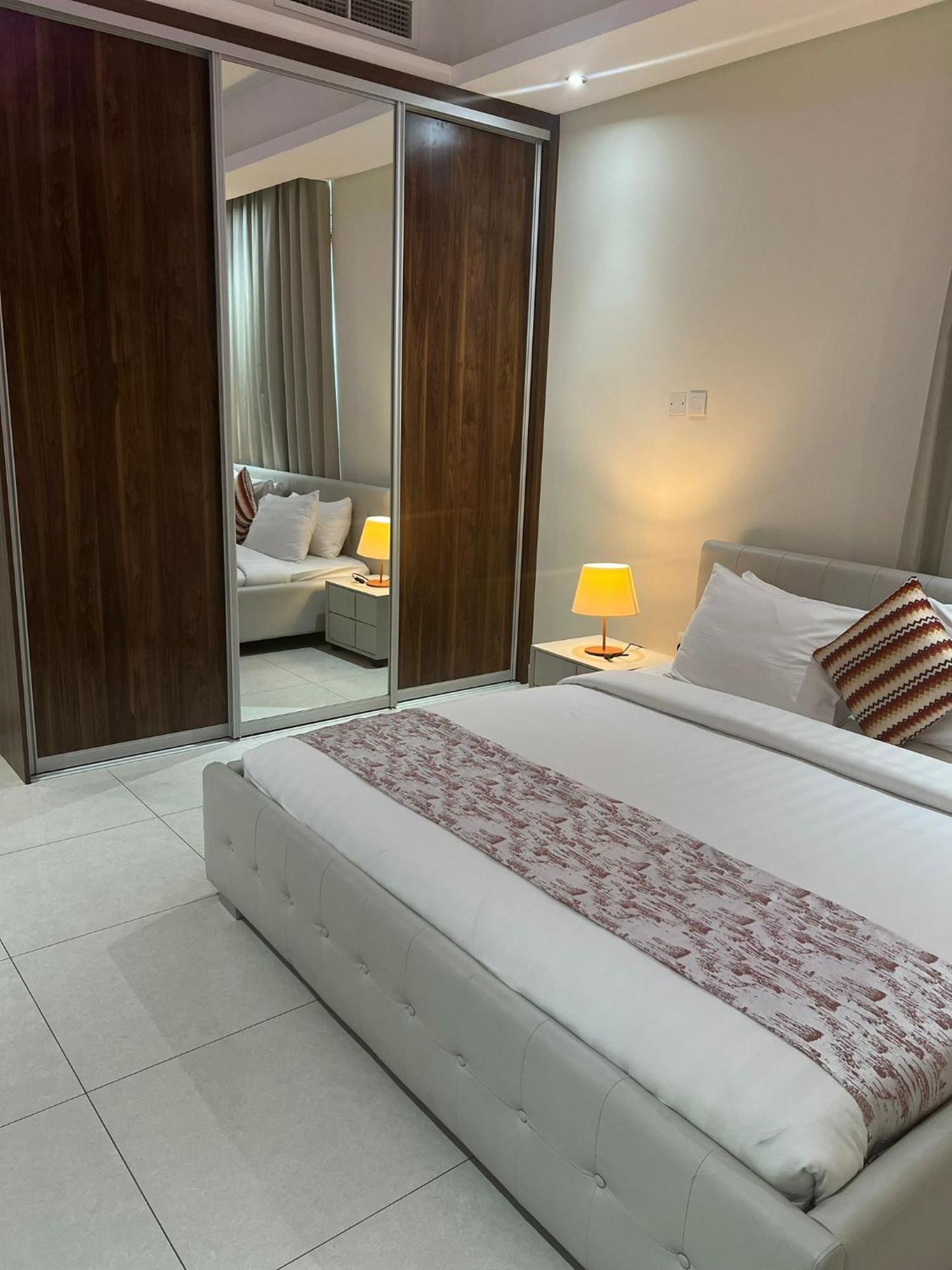 Aparthotel Sirius Tower Manama Zewnętrze zdjęcie